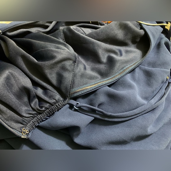 NWT M Lulu’s Navy Blue Maxi Dress Mythical Kind of Love Flowy Gown Garden Prom - Picture 16 of 16